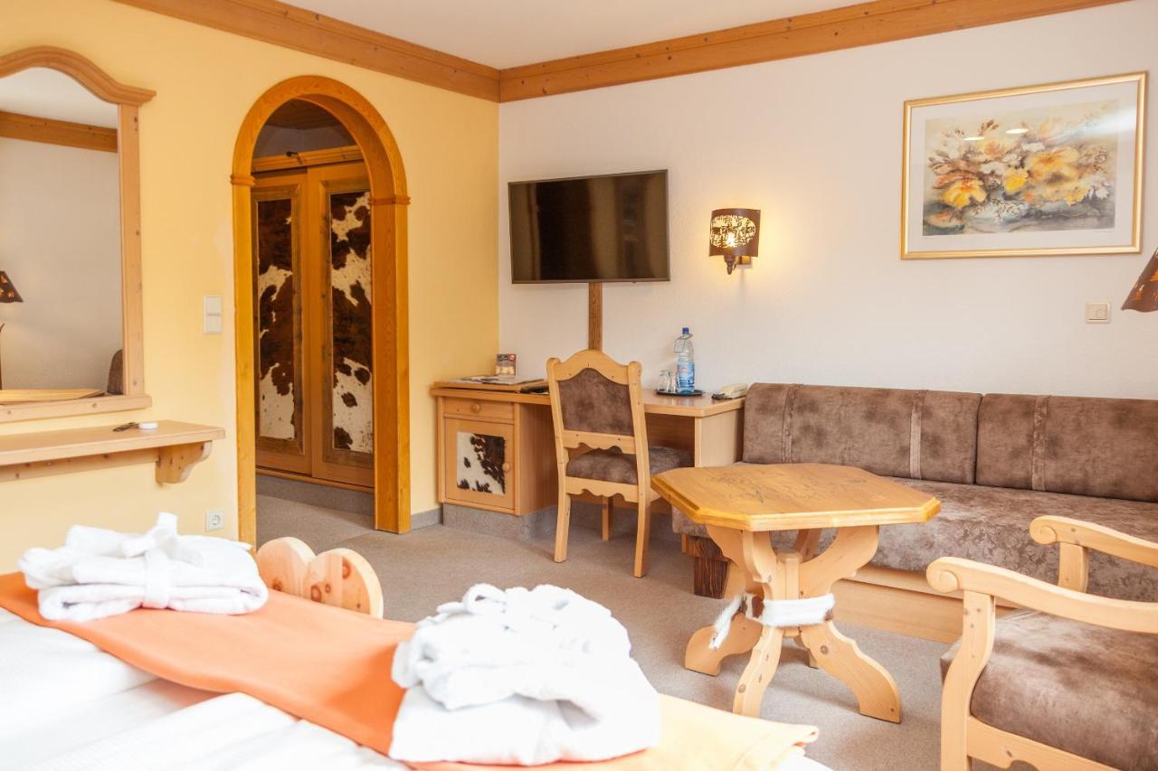 Hotel Und Restaurant Koehlerhuette - Fuerstenbrunn Beierfeld Екстериор снимка