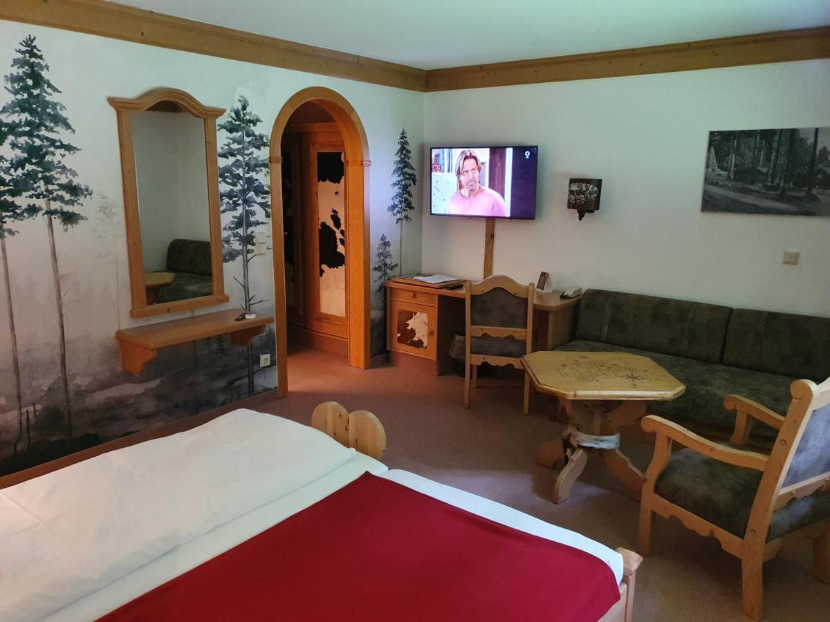 Hotel Und Restaurant Koehlerhuette - Fuerstenbrunn Beierfeld Екстериор снимка